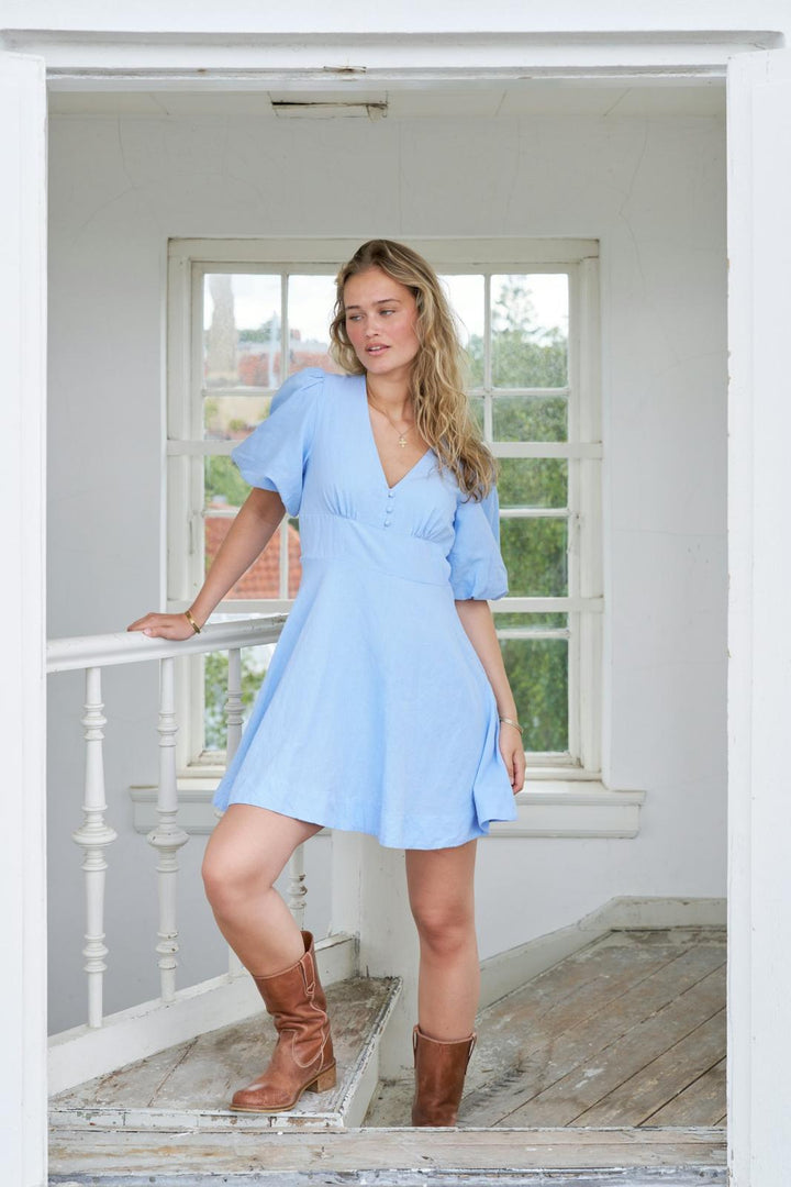 Neo Noir Halli Linen Dress