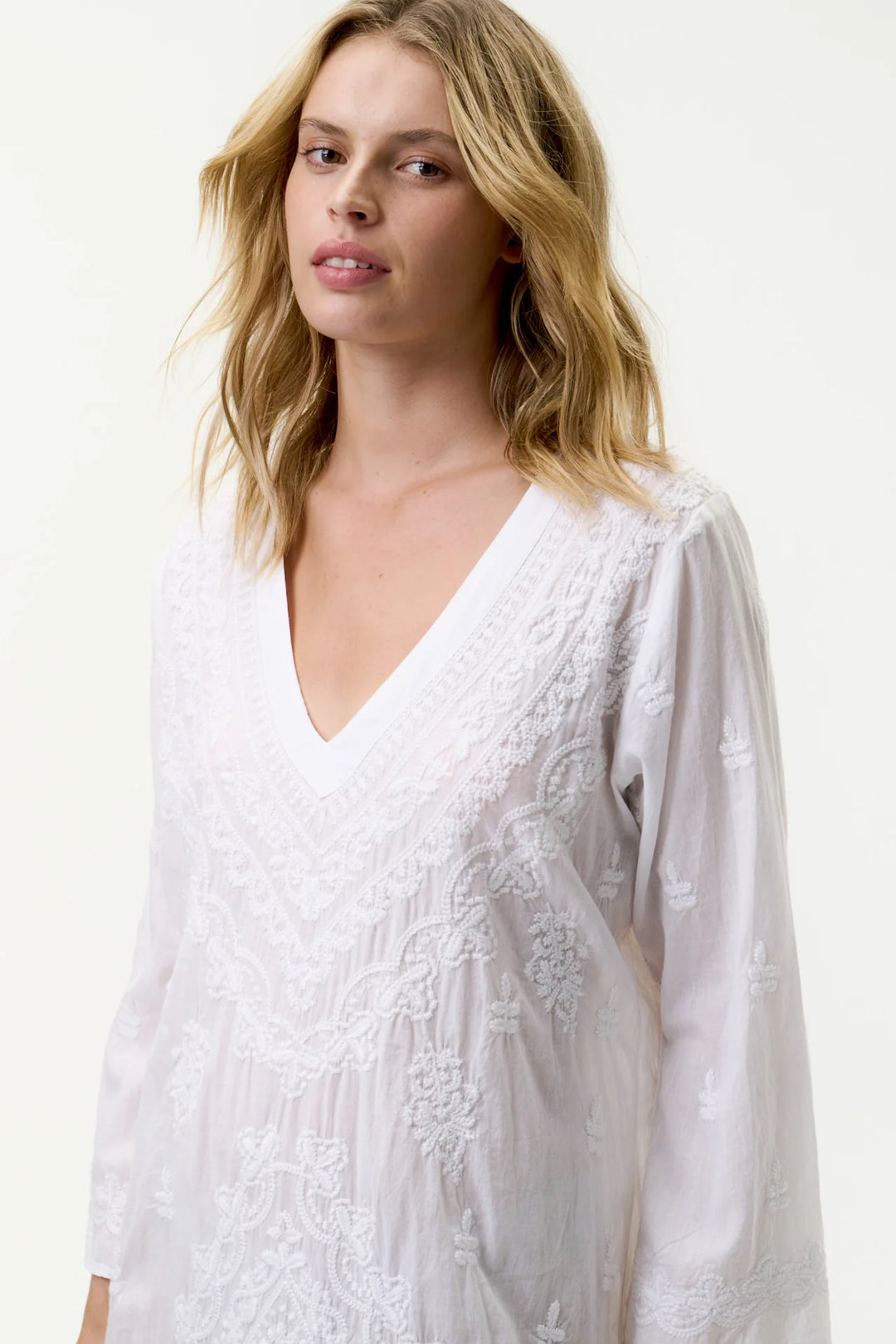 ONE SEASON Long Goa Embroidery White