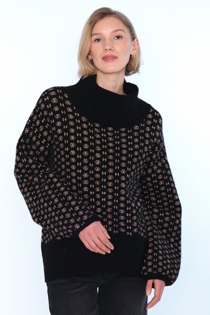 Hést Logo Sweater Jet Black