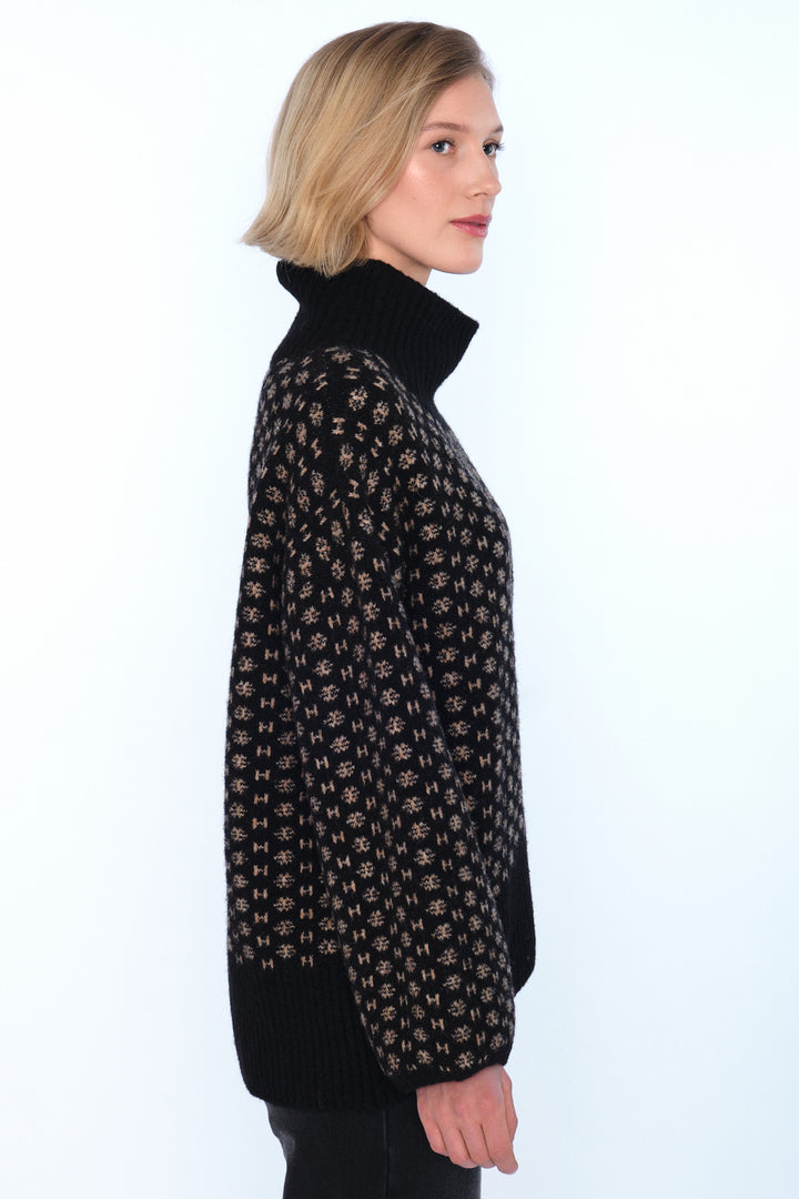 Hést Logo Sweater Jet Black