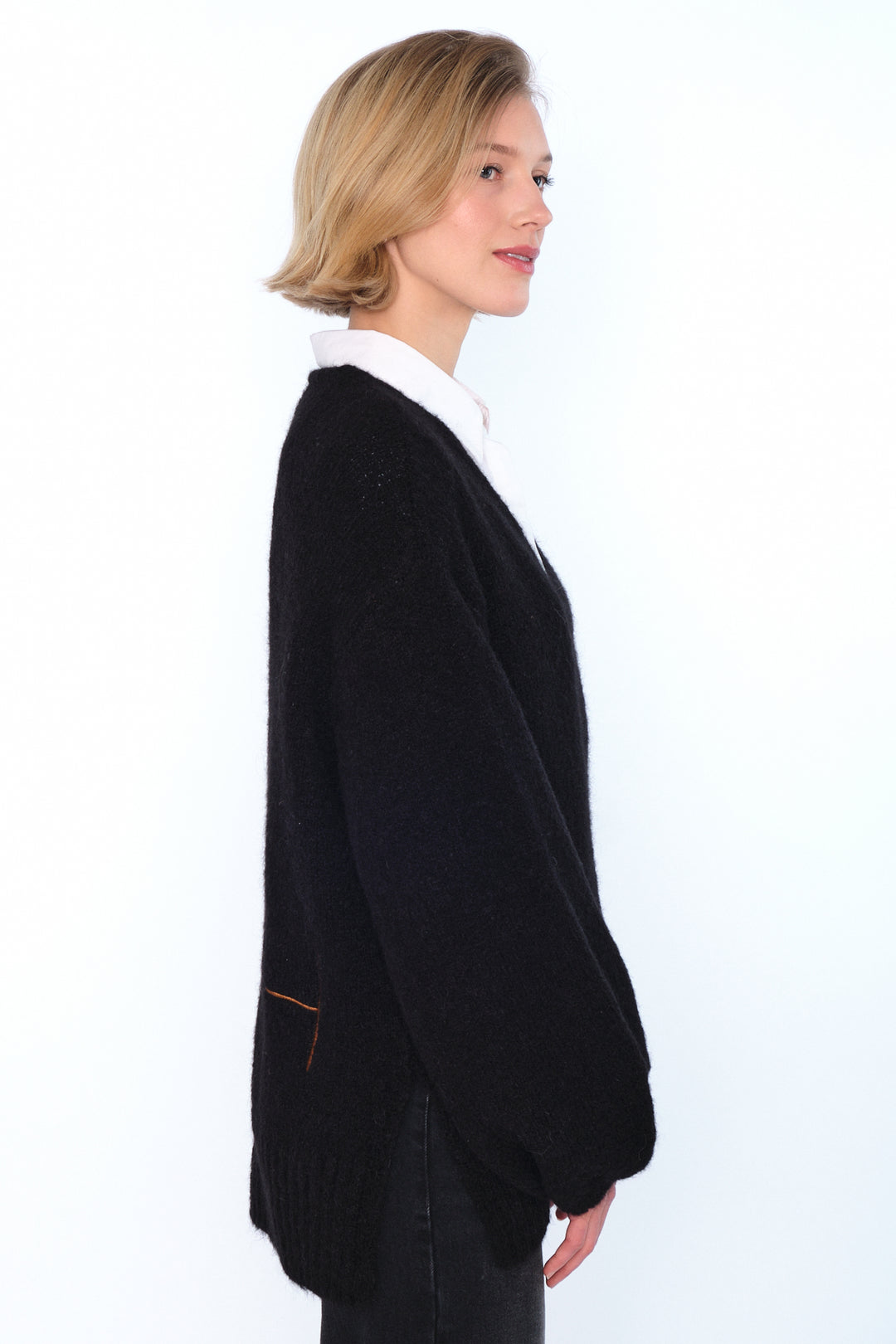 Hést SOFIE V-neck Sweater Jet Black