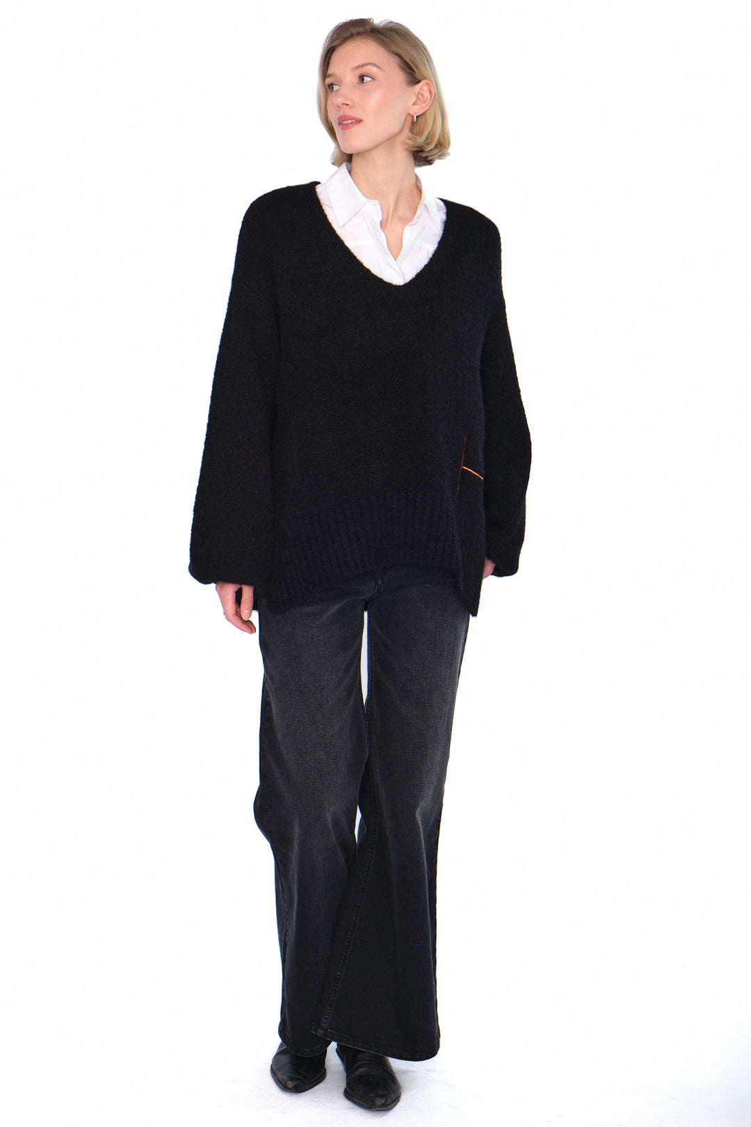 Hést SOFIE V-neck Sweater Jet Black