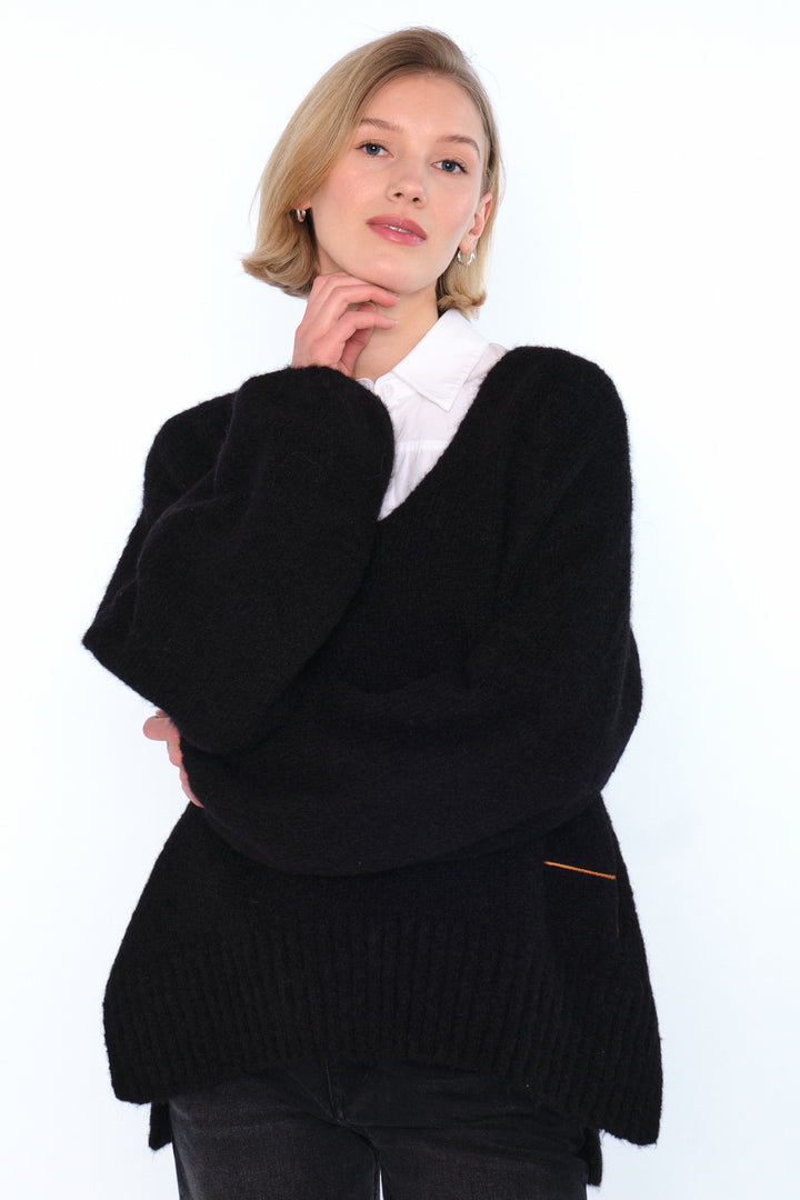 Hést SOFIE V-neck Sweater Jet Black
