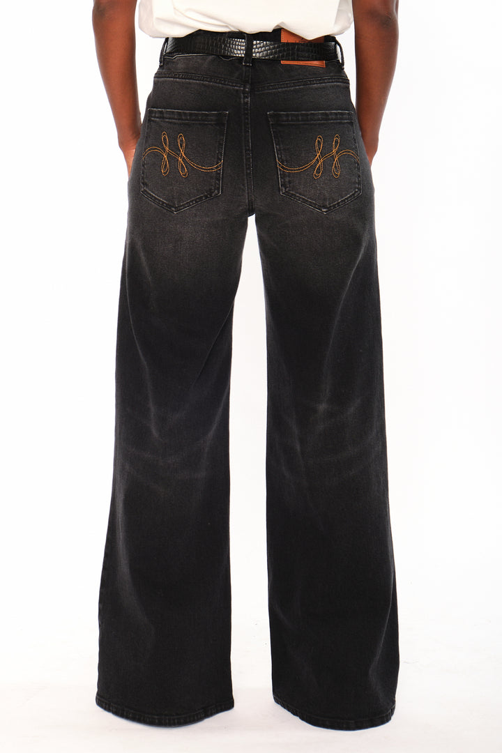 Hést IRINA Wide Leg Medium Wash Black Denim