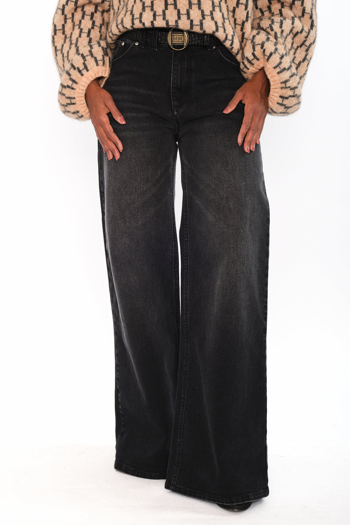 Hést IRINA Wide Leg Medium Wash Black Denim