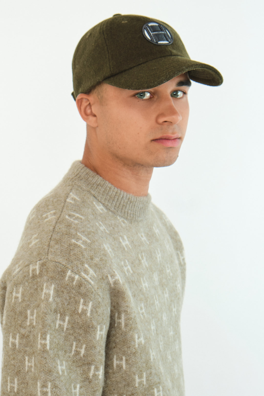 Hést LOU Cap Winter Moss
