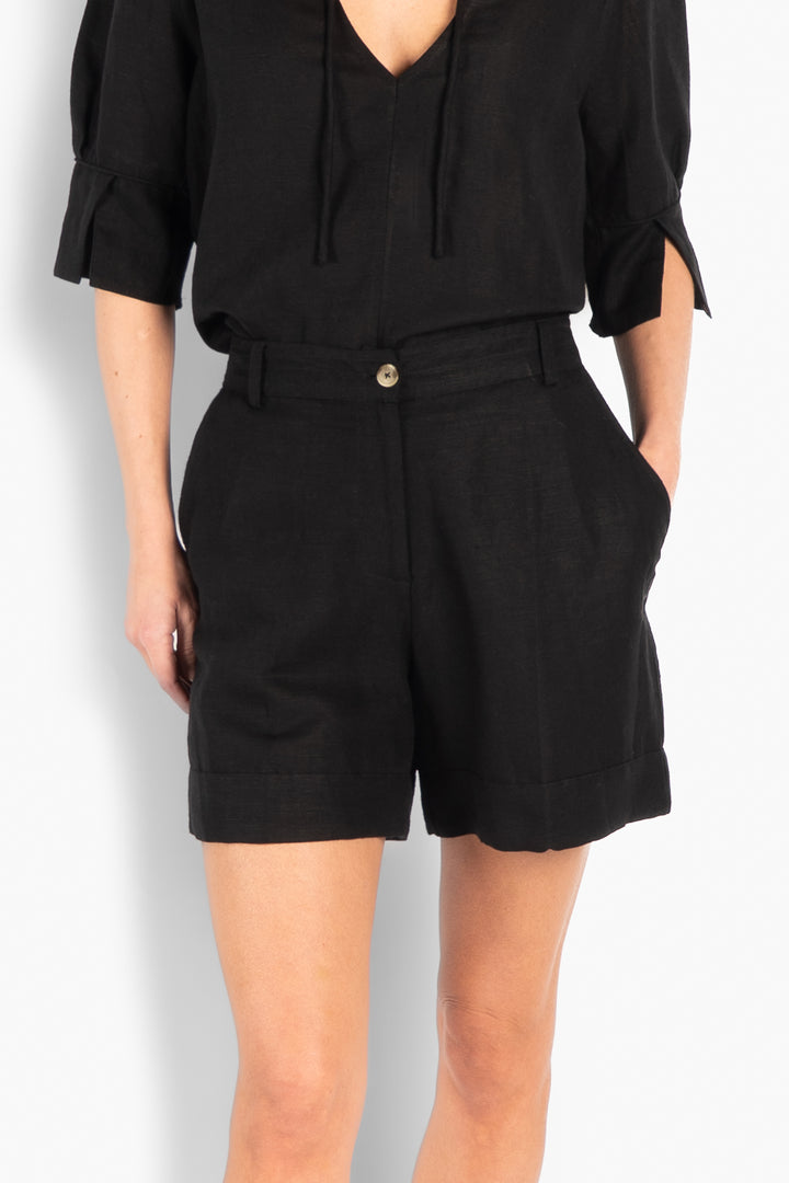 HÉST Emilie Shorts Jet Black