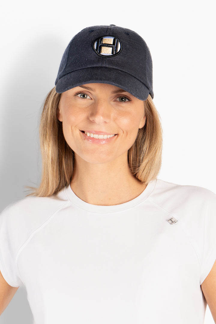 HÉST LEONE Cap Jet Black