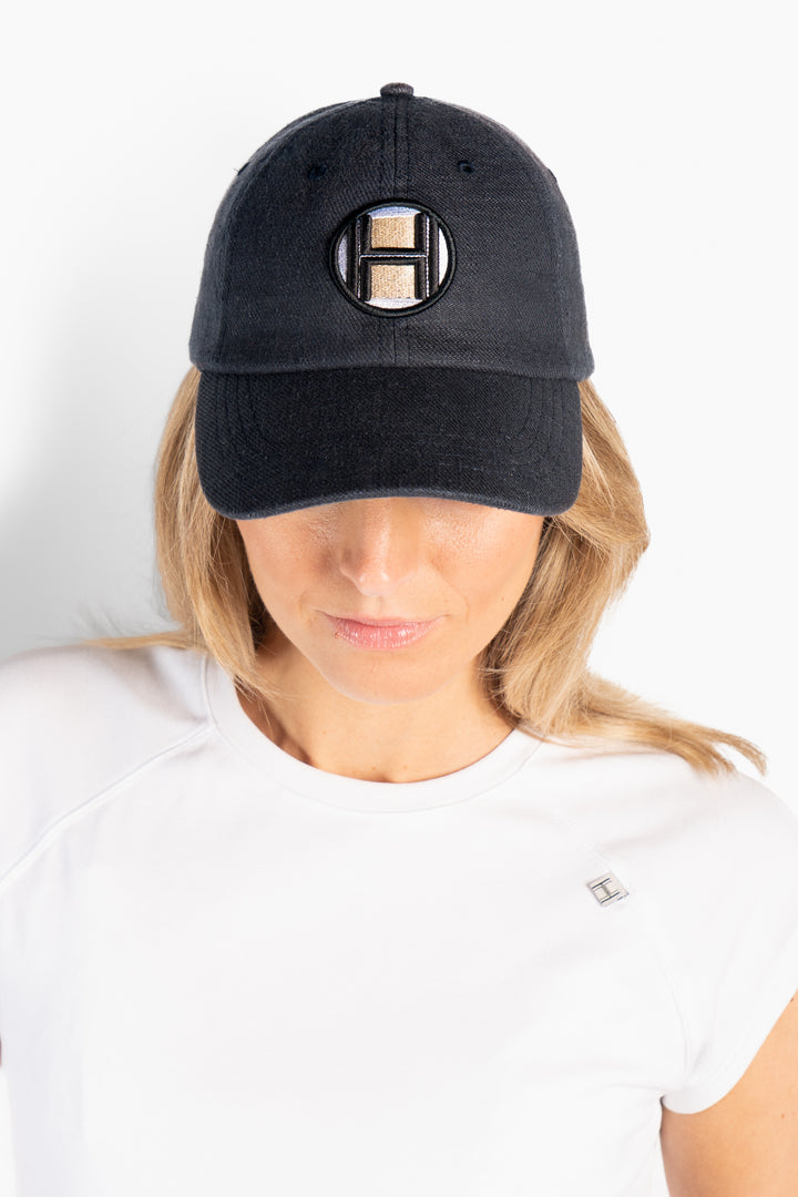 HÉST LEONE Cap Jet Black