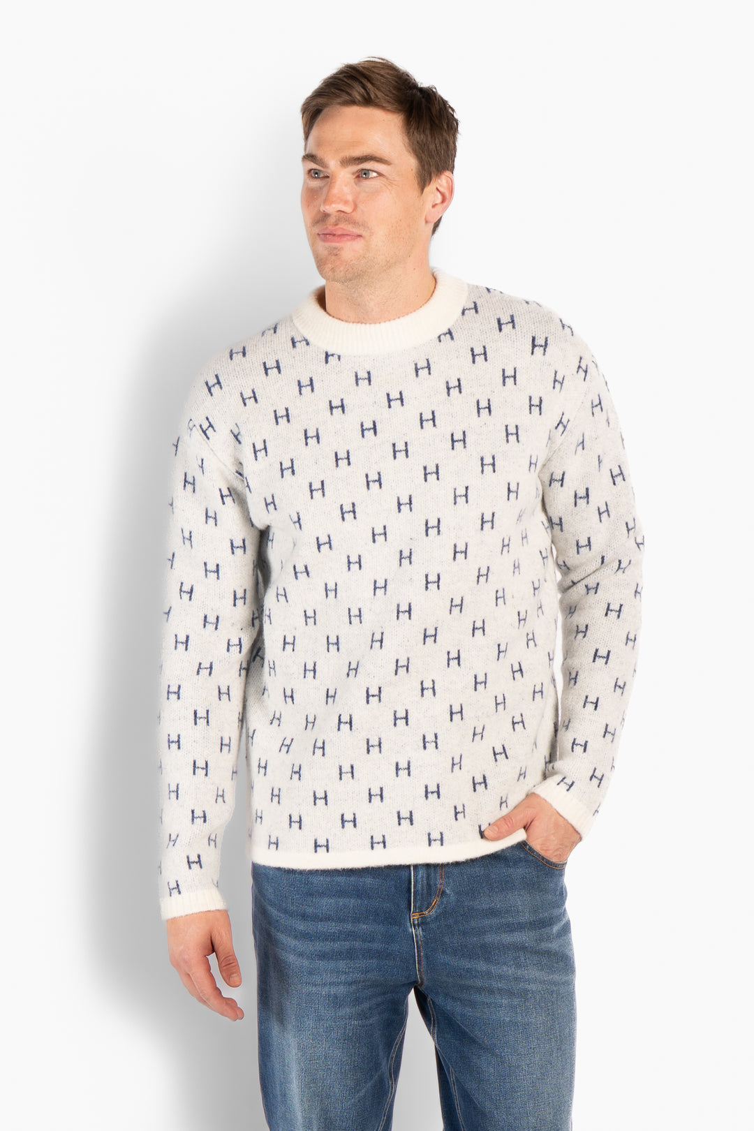 HÉST Frank Knitted Sweater White Alyssum