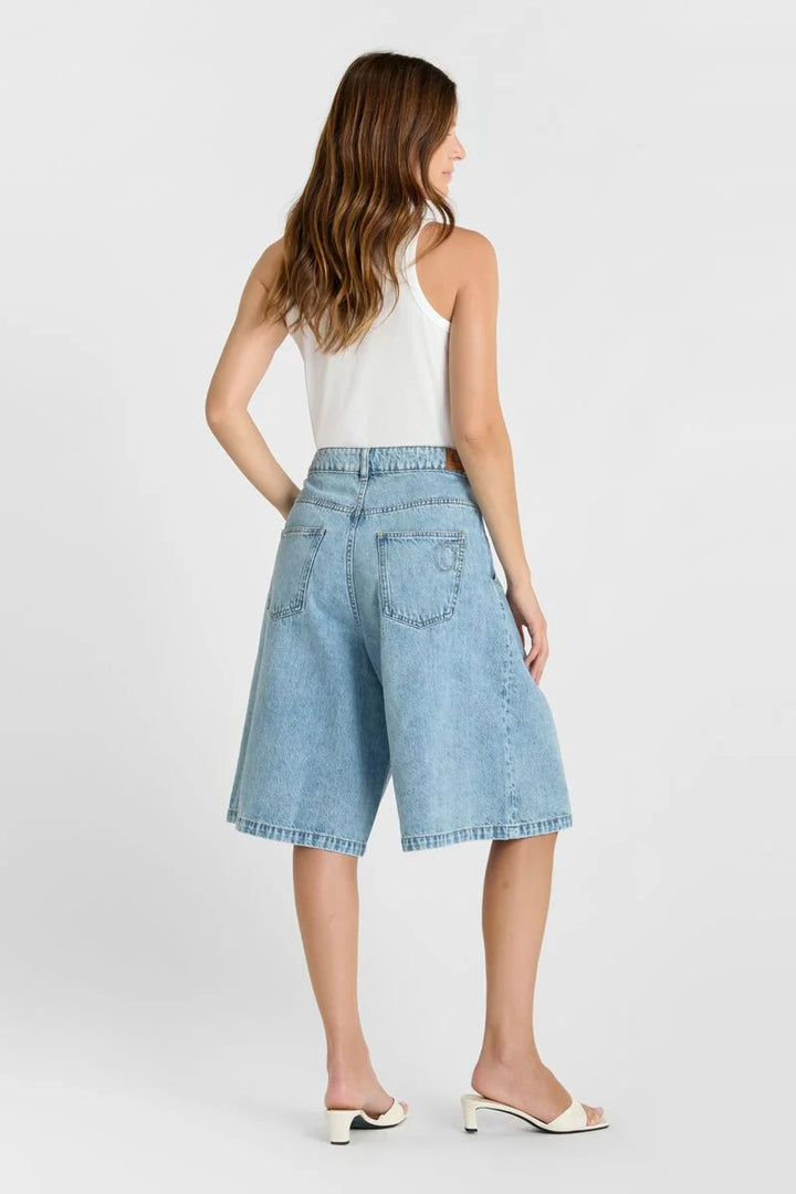 Le Temps des Lova Denim Bermuda Shorts