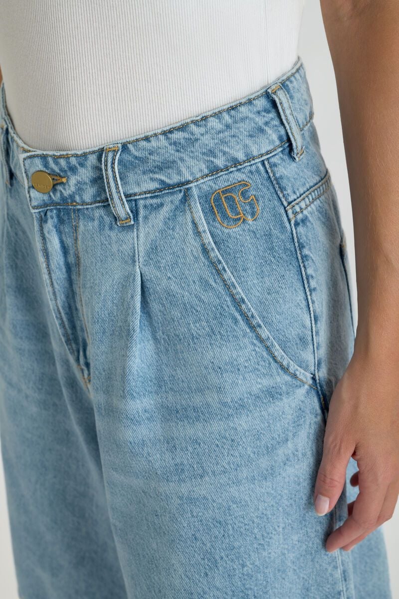 Le Temps des Lova Denim Bermuda Shorts