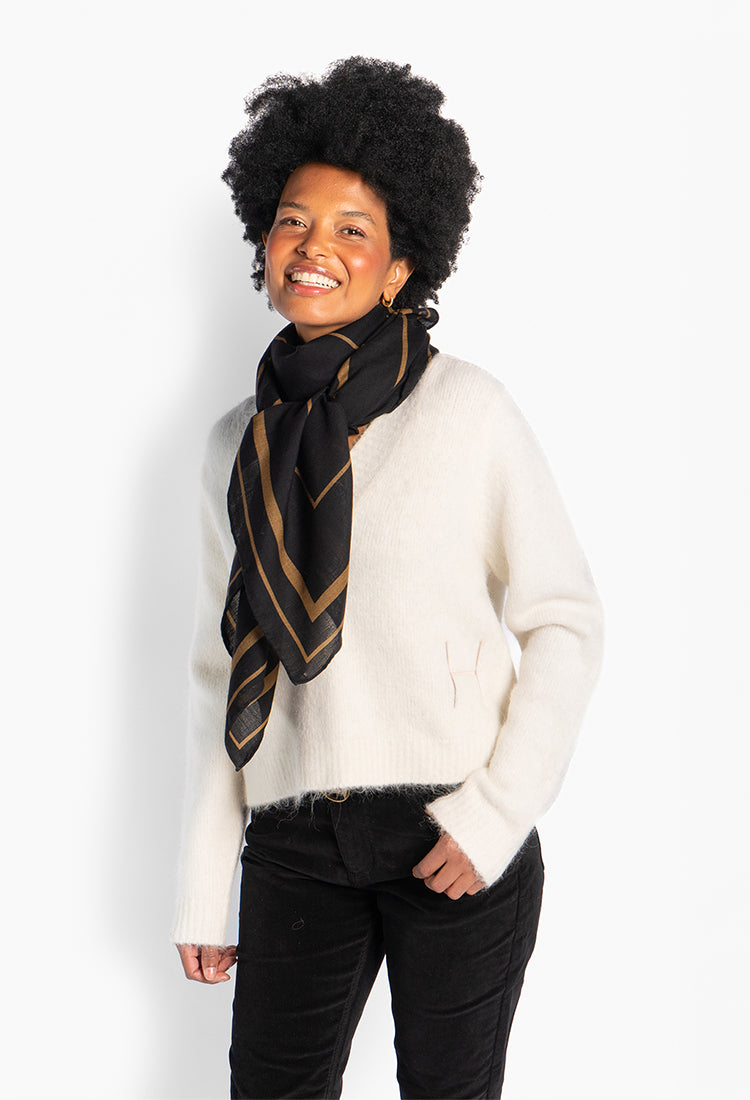 Dorthea Scarf Jet Black