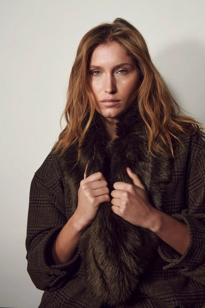 Anais Neck Scarf Brown