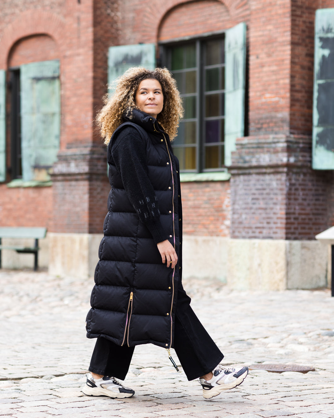 EDDA DOWN COAT BLACK