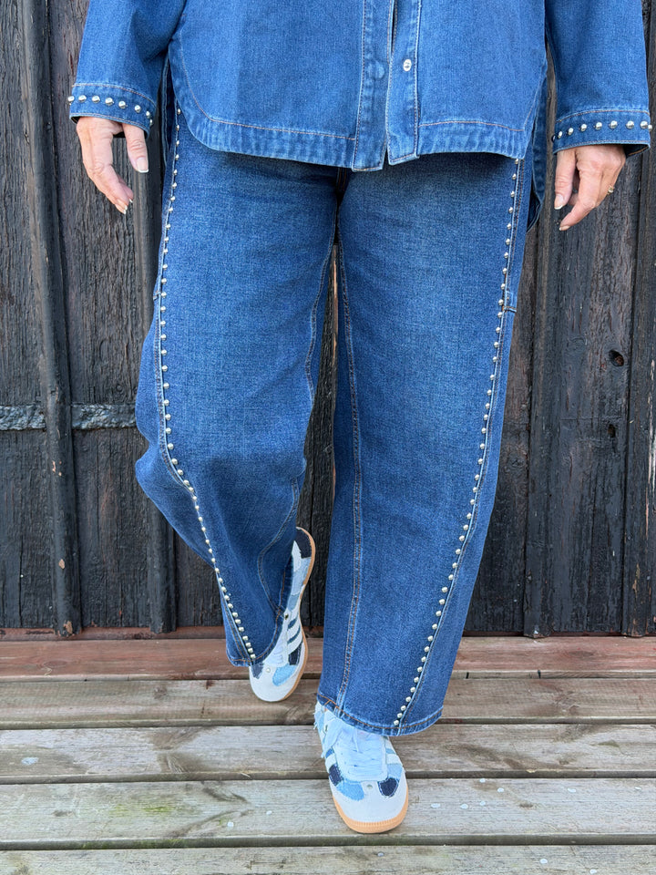 miss goodlife Denim Studs