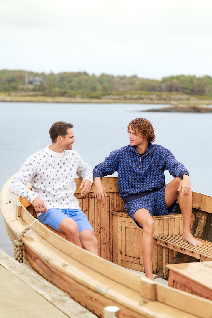 HÉST ABRAMO Shorts Navy Blazer