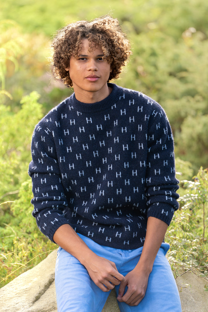 HÉST Frank Knitted Sweater True Navy