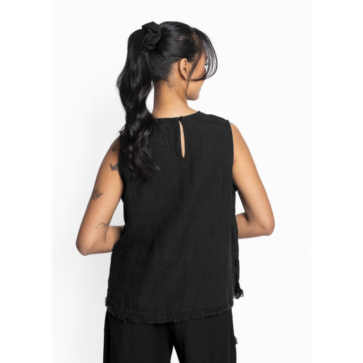 HÉST LILA LINEN TOP BLACK
