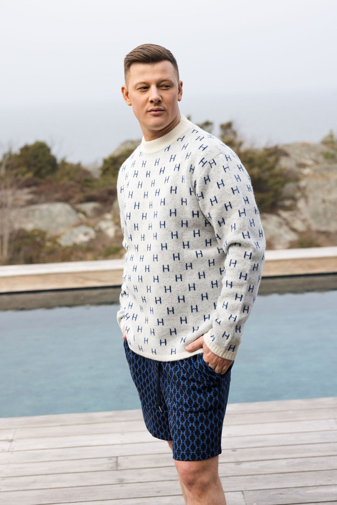 HÉST ABRAMO Shorts Navy Blazer