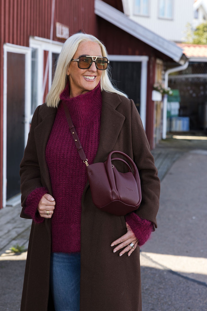 Cowhide Leather small Size Crossbody