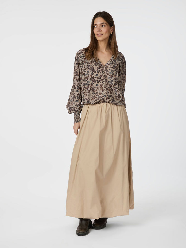 Neo Noir Ober Long Balloon Skirt Sand